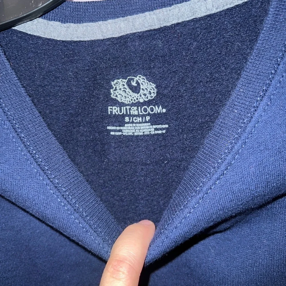 Navy blue, Fruit of the Loom women’s sweater, size small